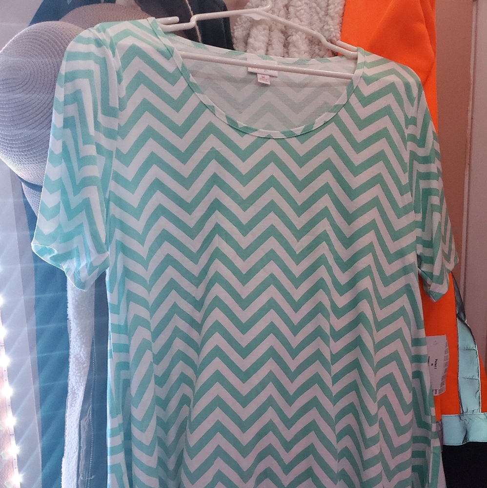Lularoe Perfect T